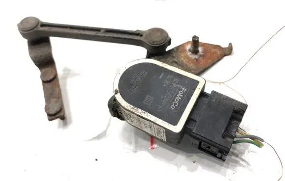 Volvo S80 Headlight/headlamp level sensor 8G9N3C492AA