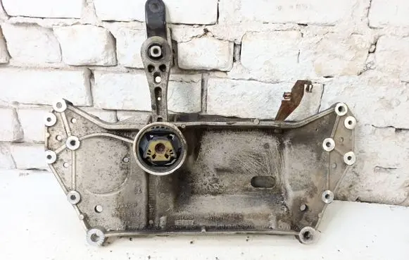 Volkswagen Golf Plus Front subframe 1K0199369F
