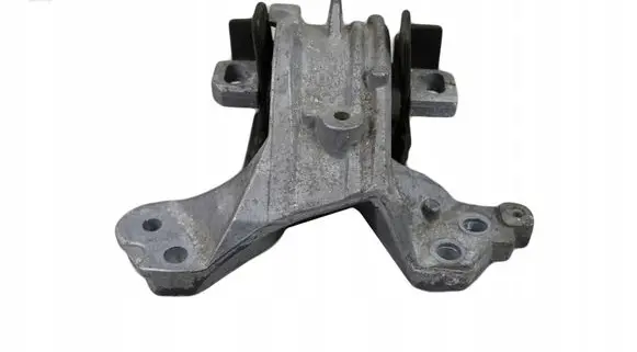 Peugeot 407 Engine mount bracket