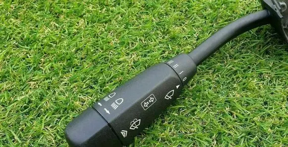 Mercedes-Benz E W210 Wiper control stalk A2105450110