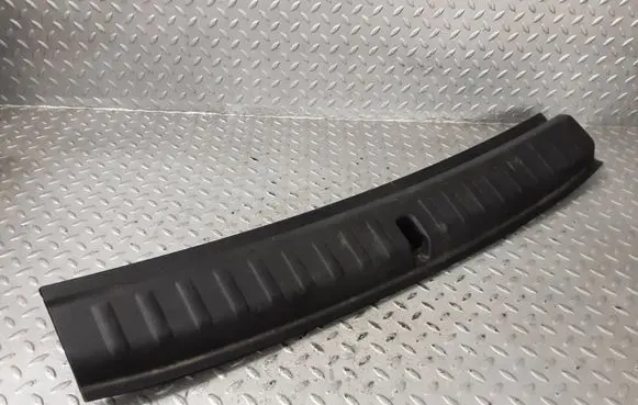 BMW X1 U11 Trunk/boot sill cover protection 9461985 51479461985