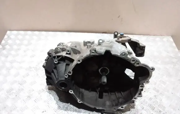 Volvo V70 Manual 5 speed gearbox 9482405 456R7002DC