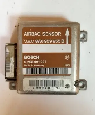 Audi A4 S4 B5 8D Airbag control unit/module 0285001037 97110030480 8A0959655B