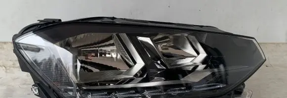 Volkswagen Golf Sportsvan Headlight/headlamp 517941006D
