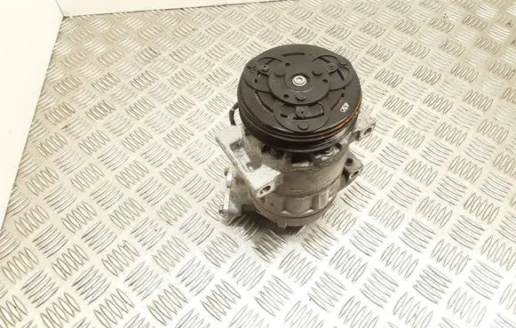 Dacia Sandero Air conditioning (A/C) compressor (pump) 926006775R 4054748955