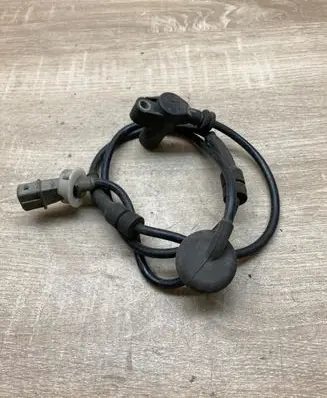 Peugeot 406 ABS brake wheel speed sensor 0265006205