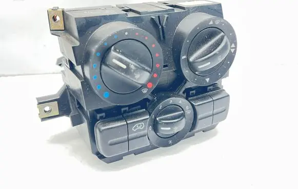 Mercedes-Benz Vito Viano W639 Climate control unit A6398301185