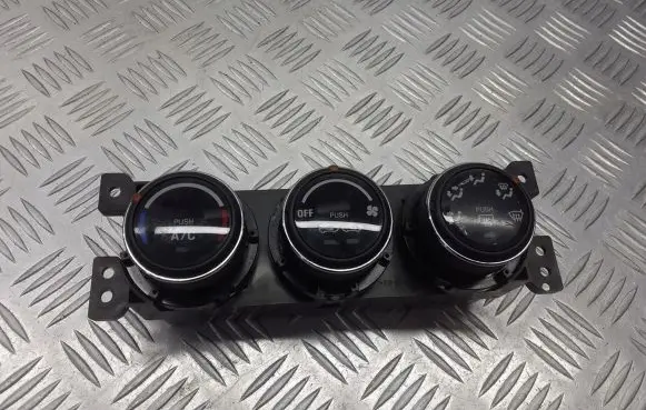 Suzuki Liana Interior fan control switch 39510-59J10