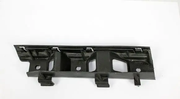 Volkswagen PASSAT B6 Front bumper mounting bracket 3C0807184