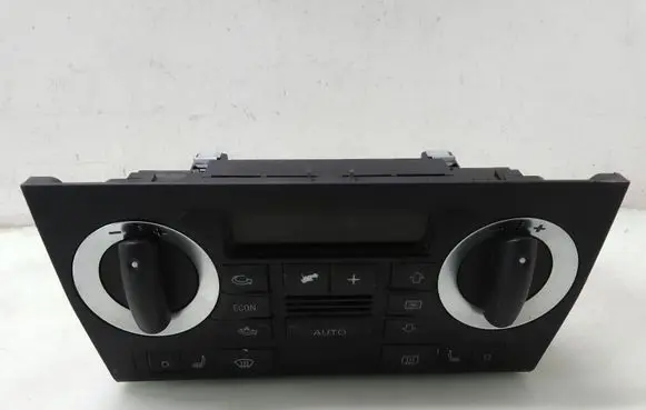 Audi A3 S3 8P Climate control unit 8P0820043L