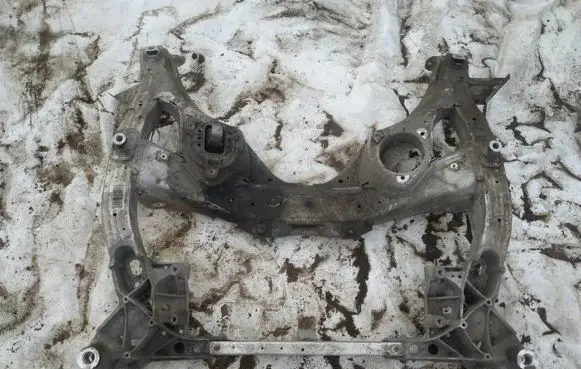 BMW 5 GT F07 Front subframe