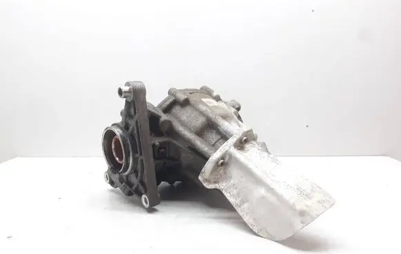 BMW 2 F46 Gearbox transfer box case 7646889