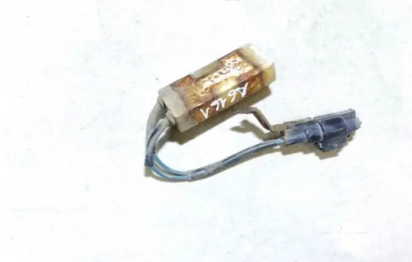 Toyota Corolla E120 E130 Heater blower motor/fan resistor 