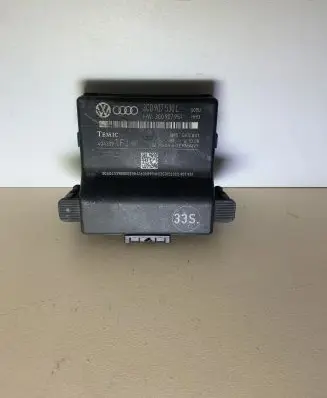 Volkswagen PASSAT B6 Gateway control module 3C0907530L 3C0907951