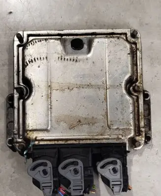 Citroen Xsara Picasso Engine control unit/module 9658373180 0281011518