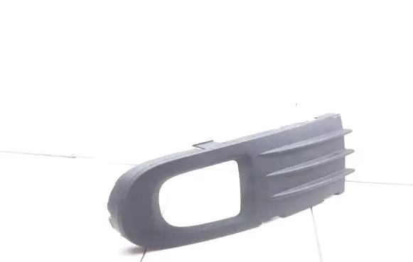 Volvo V50 Front bumper lower grill 30655884 BP8BA