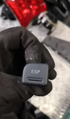 ESP (stability program) switch