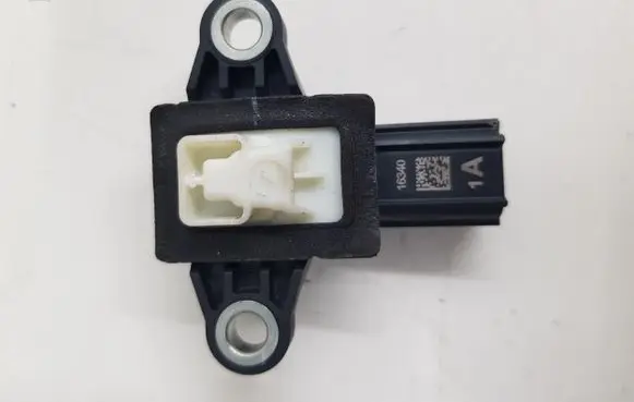 KIA Sportage Airbag deployment crash/impact sensor 95920B1050