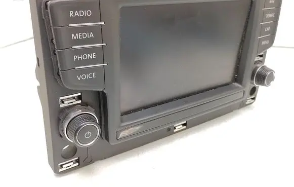Volkswagen PASSAT B8 Radio/CD/DVD/GPS head unit 3G0919605D