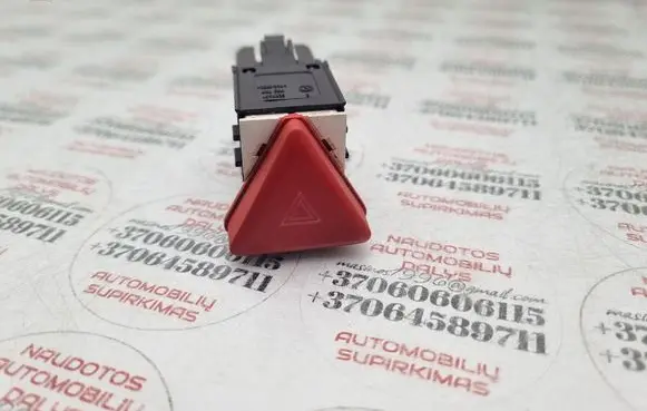 Volkswagen Jetta V Hazard light switch 1K0953509A