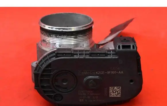 Ford Focus Throttle body valve K2GE9F991AA