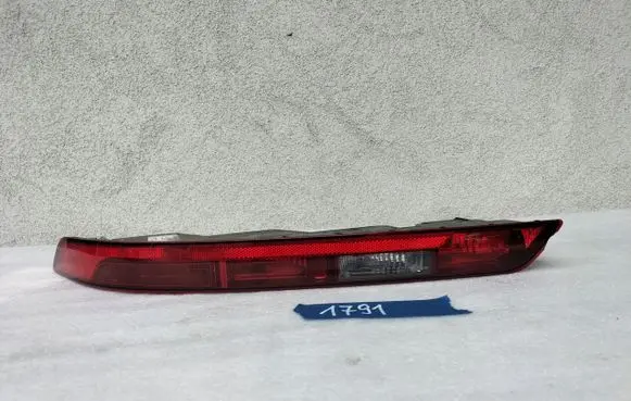 Audi Q5 SQ5 FY Rear/tail lights 80A945069B