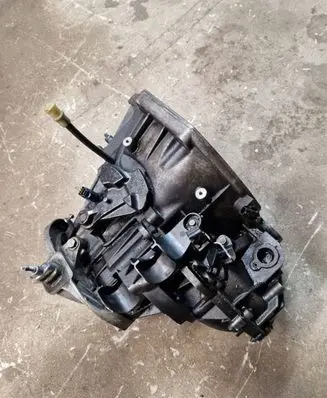 Nissan NV300 Manual 6 speed gearbox PF6050
