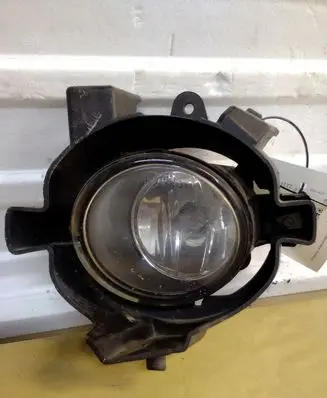 Nissan Qashqai Front fog light 89206411 261558990A 26915JD000