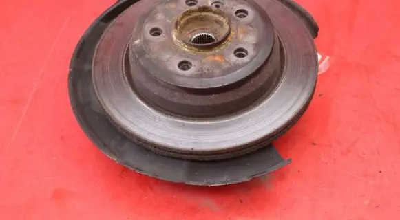 BMW 7 F01 F02 F03 F04 Front wheel hub spindle knuckle