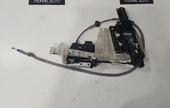 Jeep Grand Cherokee WL Front door lock 68375199AC 68526613AA