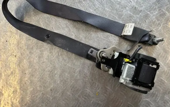 Renault Koleos I Front seatbelt 86885JZ11A