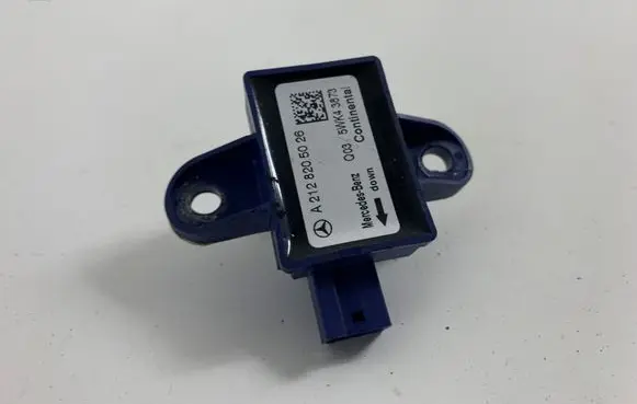 Mercedes-Benz E W212 Airbag deployment crash/impact sensor A2128205026