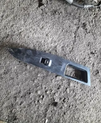 Ford Fusion II Electric window control switch