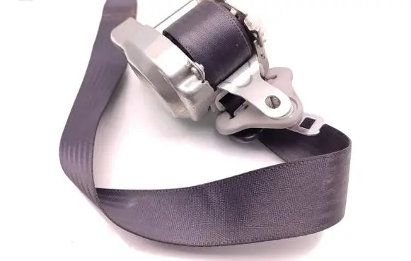 Suzuki SX4 Front seatbelt 7P2410-P