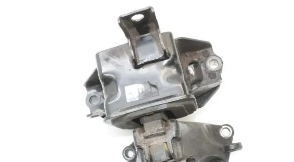 KIA Sportage Gearbox mounting bracket 21830D9200