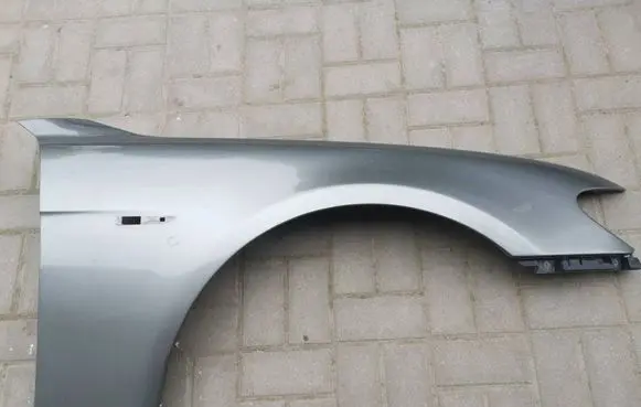 BMW 7 E65 E66 Fender 