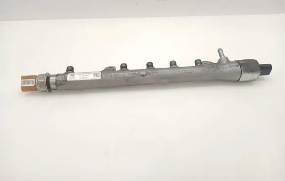 Fuel main line pipe
