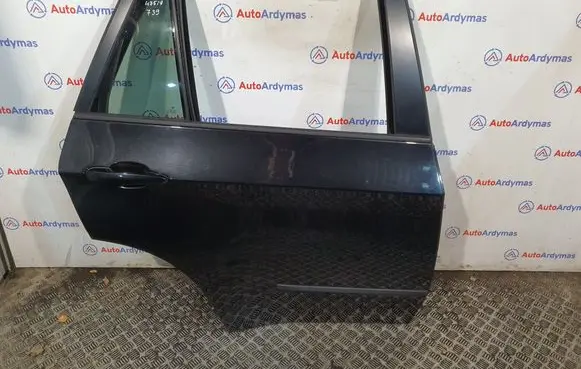 Rear door