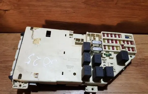Chrysler Concorde Fuse box set 04602282ag