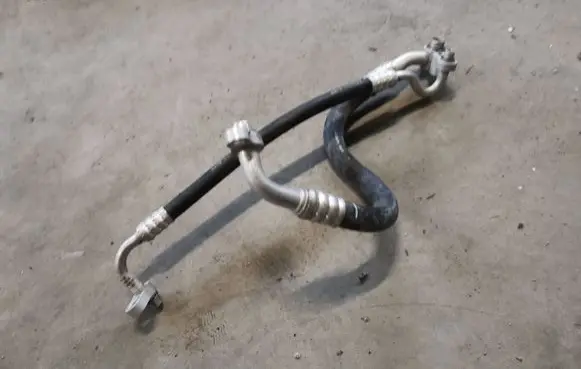 Opel Cascada Air conditioning (A/C) pipe/hose 13457124