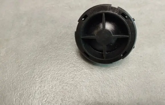 Volkswagen Amarok II Panel speaker JB3T18808BA