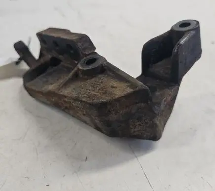 Opel Astra G Engine mounting bracket 90538558