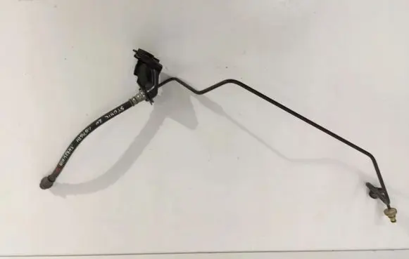 Gearbox oil cooler pipe/hose
