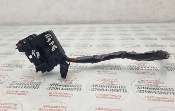 Audi A4 S4 B6 8E 8H Front door wiring loom 8E0972701