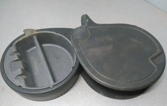 Ashtray (front)