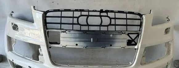 Audi Q7 4L Front bumper 4L0807437D