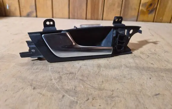 Audi A3 S3 8P Front door interior handle 8P4837019