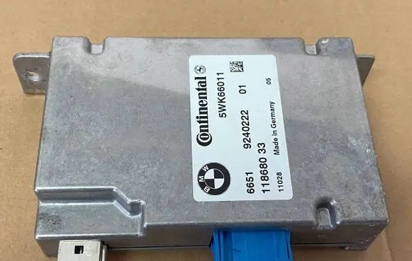 BMW 5 F10 F11 Camera control unit module 9240222