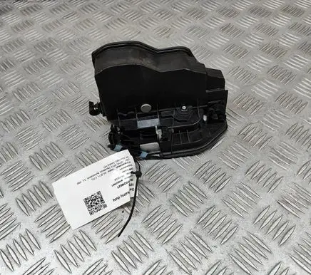 BMW X6 E71 Rear door lock 7318417