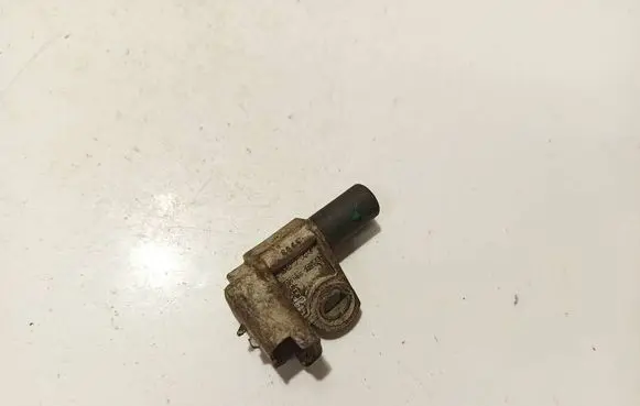 Peugeot 307 Camshaft position sensor 9628559980